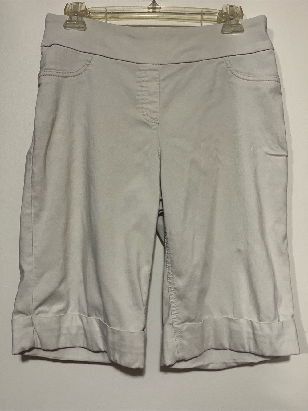 Westbound Cream Pull-On Bermuda Shorts